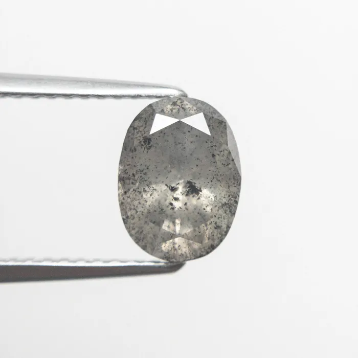 182ct 844x633x476mm Oval Brilliant 1918704 Misfit Diamonds Rings