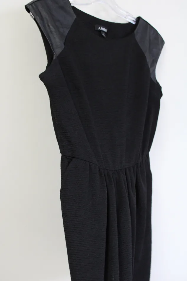A Byer A Byer Black Leather Cap Sleeve Dress L Rings