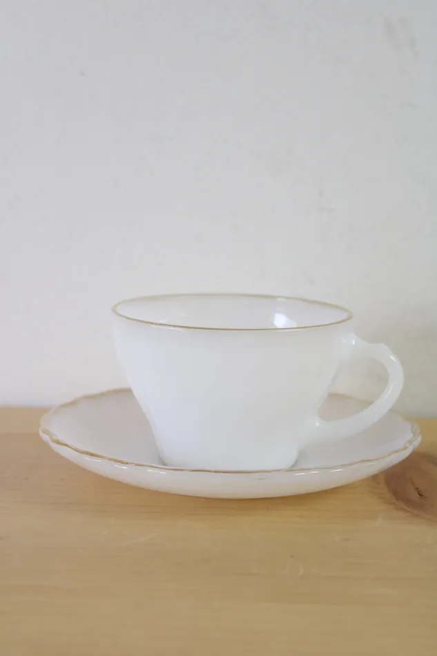 Anchor Hocking Vintage Anchor Hocking Fire King White Swirl Milk Glass Tea Cup Saucer Rings