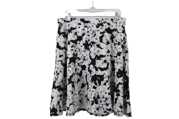 Andrienne Vittadini Rings Adrienne Vittadini White Floral Skirt XL