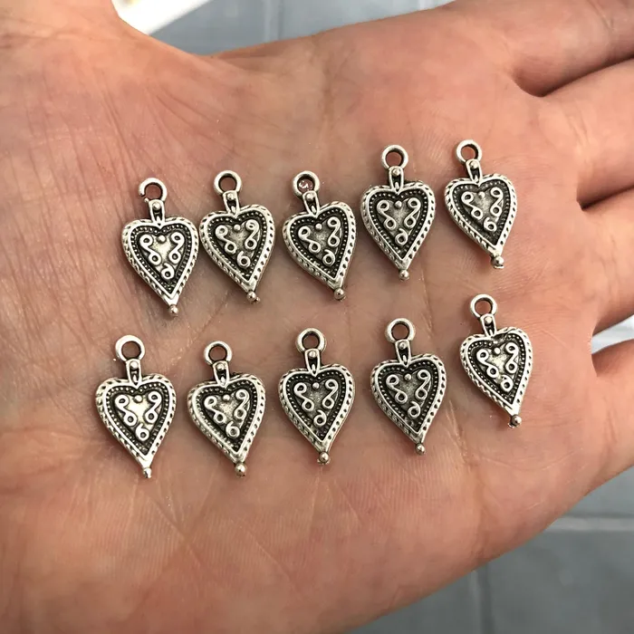 Antique Silver Plated Heart Charms 5 pieces in pack Peppy Beads Necklaces