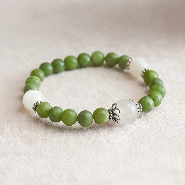 Bracelets Drukomalas Matte Canadian Jade and Moonstone Stretchy Wrist Mala Bracelet