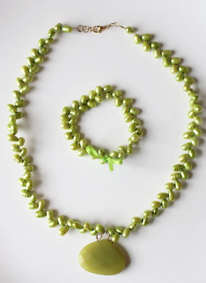 Bracelets Jubilee Thrift Lime Green Baroque Pearl Necklace Bracelet