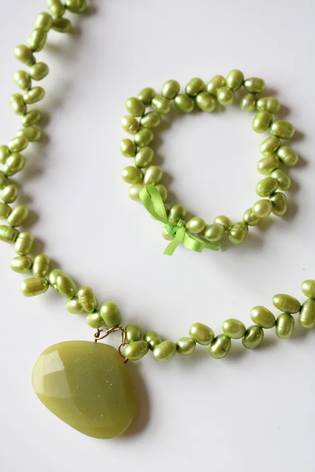 Bracelets Jubilee Thrift Lime Green Baroque Pearl Necklace Bracelet