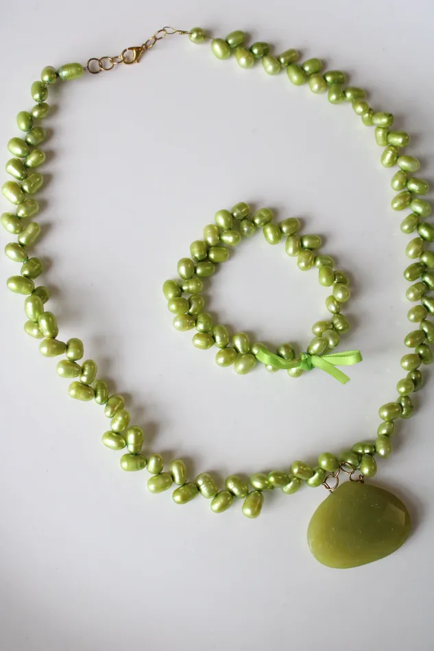 Bracelets Jubilee Thrift Lime Green Baroque Pearl Necklace Bracelet