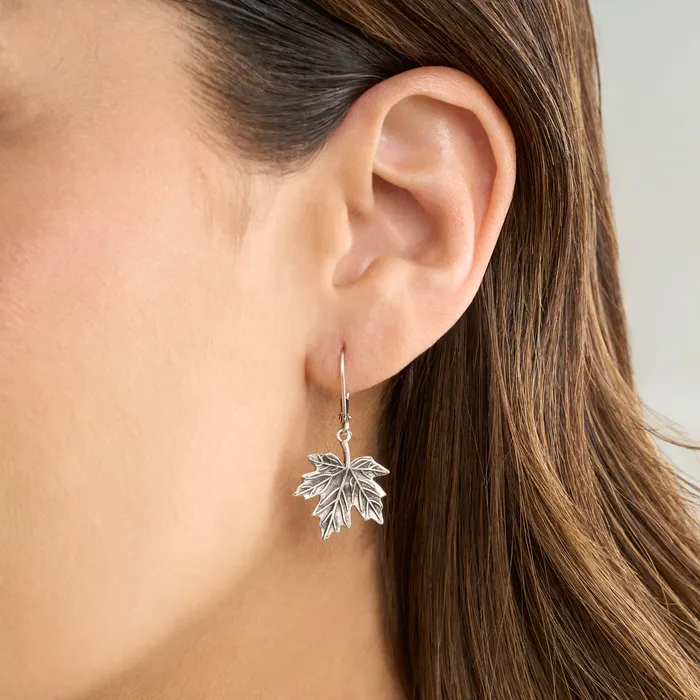 Chadds Ford Jewelry Earrings Leverback Vintage Maple Leaf Earrings