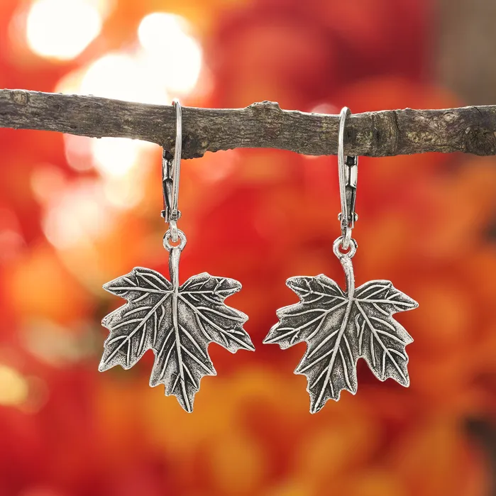 Chadds Ford Jewelry Earrings Leverback Vintage Maple Leaf Earrings