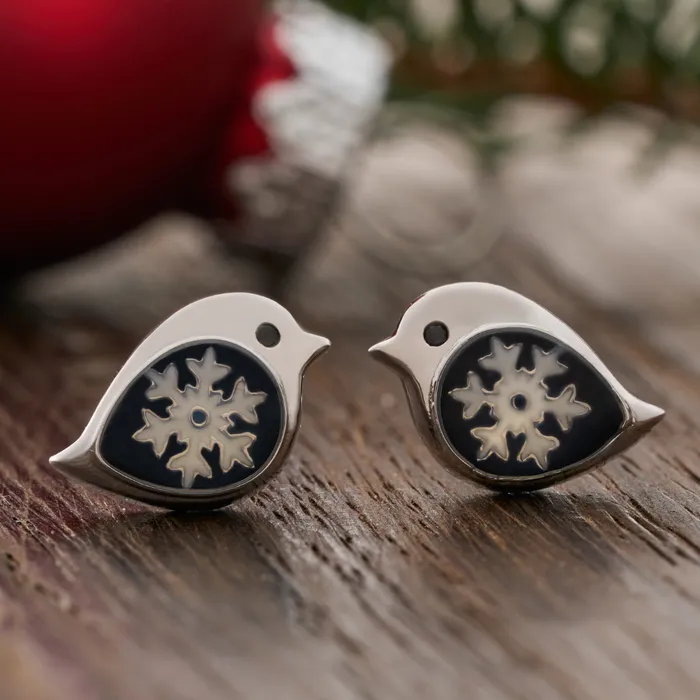 Chadds Ford Jewelry Earrings Snowflake Birdie Studs Medium