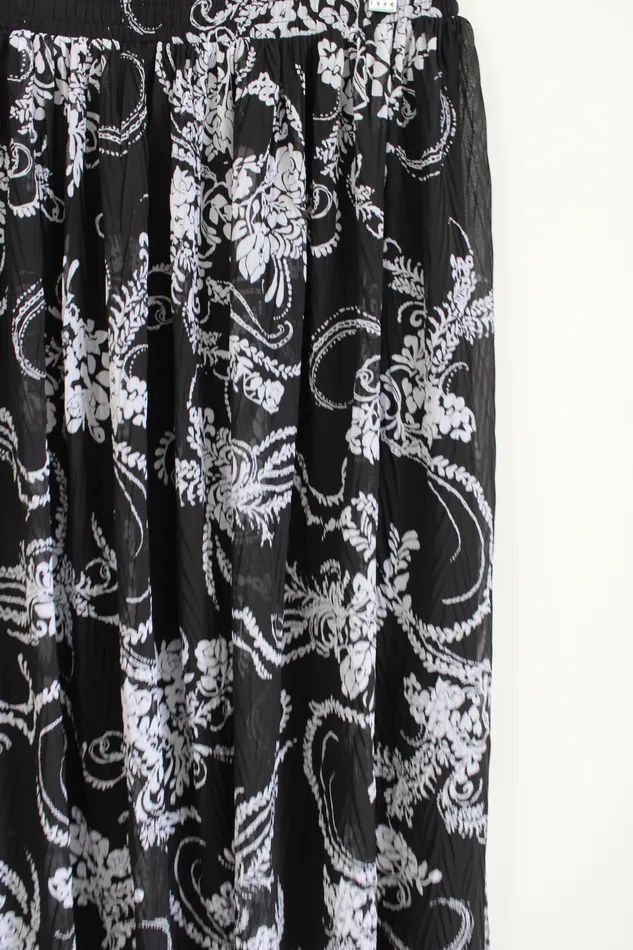 Christopher Banks Rings Christopher Banks Black White Chiffon Skirt S