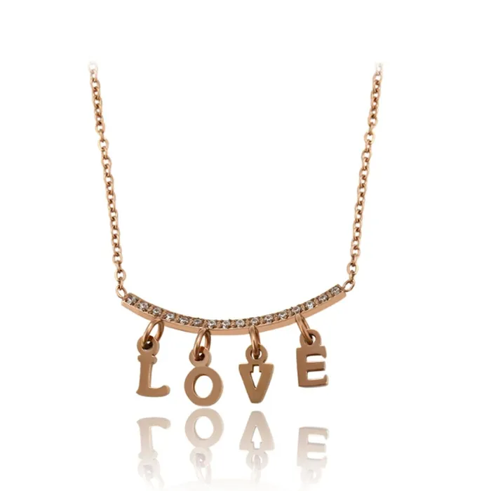 Collares de letras LOVE Gold Shield Earrings