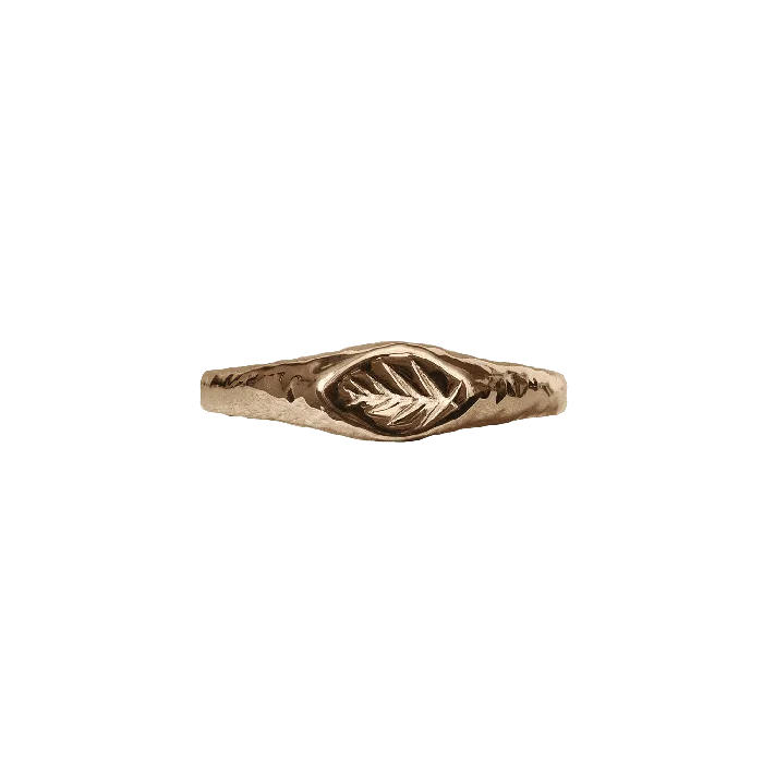 COMMON ERA Rings Palma Slim Roman Signet Ring