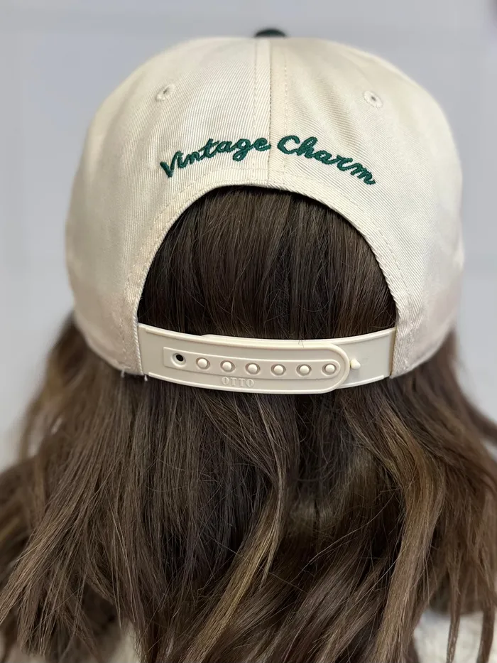 Custom Chicago Irish Pub Green River Hat Erin Sourcing Necklaces