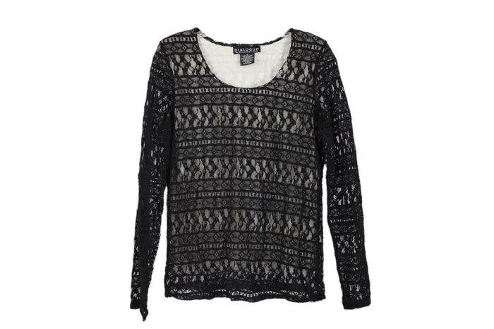 Dialogue Black Lace Top M Dialogue Rings