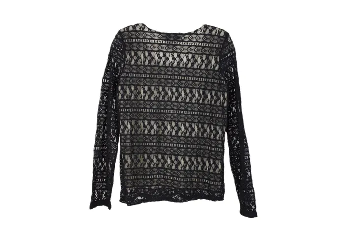 Dialogue Black Lace Top M Dialogue Rings