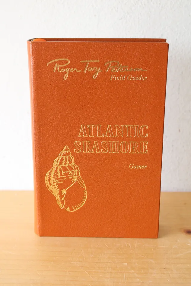 Earrings Easton Press Roger Tory Peterson Field Guide Atlantic Seashore Easton Press Earrings Easton Press Roger Tory Peterson Field Guide Atlantic Seashore Easton Press