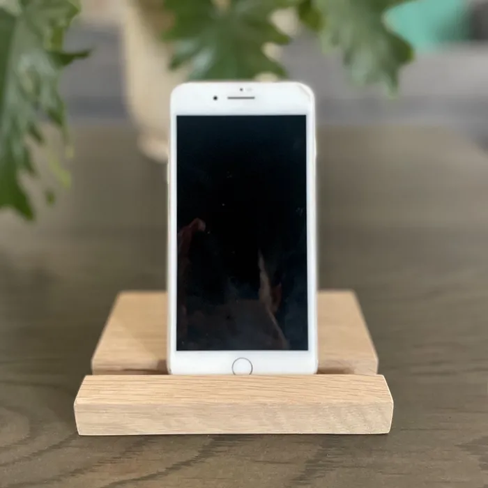 Earrings GEPETTO Wood Phone or Tablet Stand