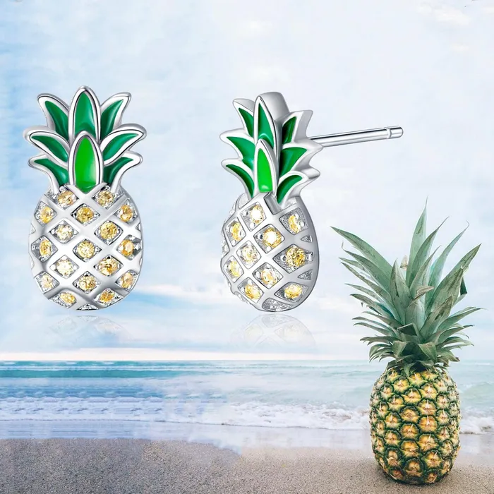 Earrings Gold Shield Aretes de Plata para Mujer de Pia con Zirconia
