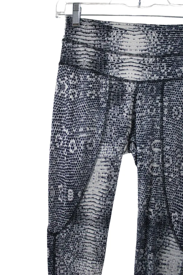 Earrings Jubilee Thrift Snakeskin Leggings S