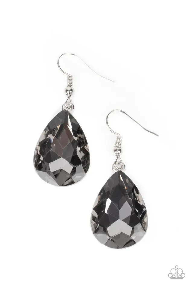 Earrings Paparazzi Accessories My Castle is Your Castle Silver