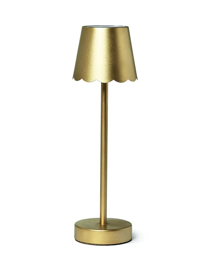 Earrings Twos Company Cordless Scalloped Table Lamp