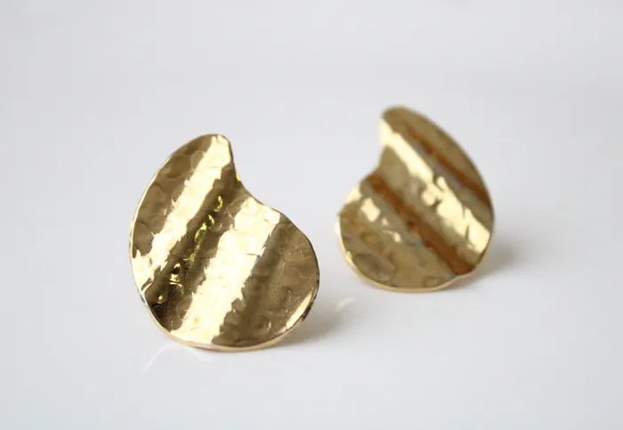 Earrings Vintage Napier Hammered Gold Metal Screw Back Gold Finish Earrings Napier