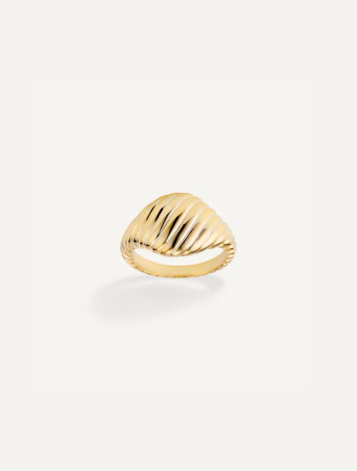ELLE SIGNET RING Maison Dore Rings