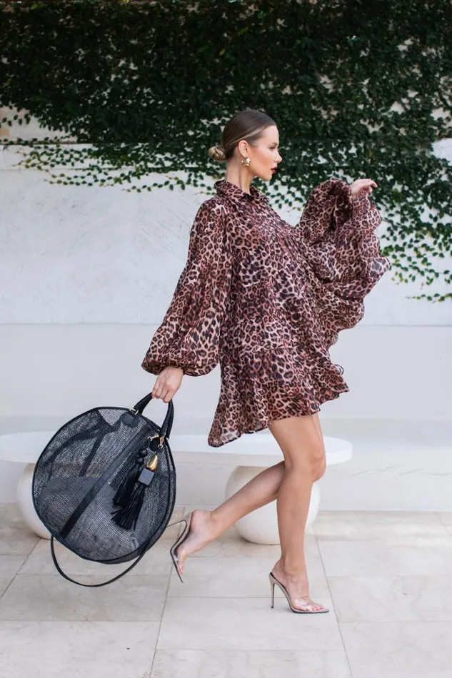Erika Pea Earrings LIZZY JUMBO BAG Erika Pea Earrings LIZZY JUMBO BAG