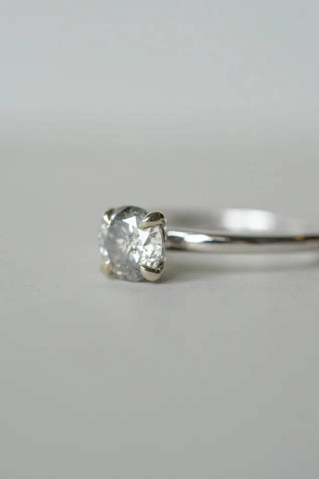 Foe Dear Rings Only One Ring 120ct Round Brilliant Salt and Pepper Diamond readytoship