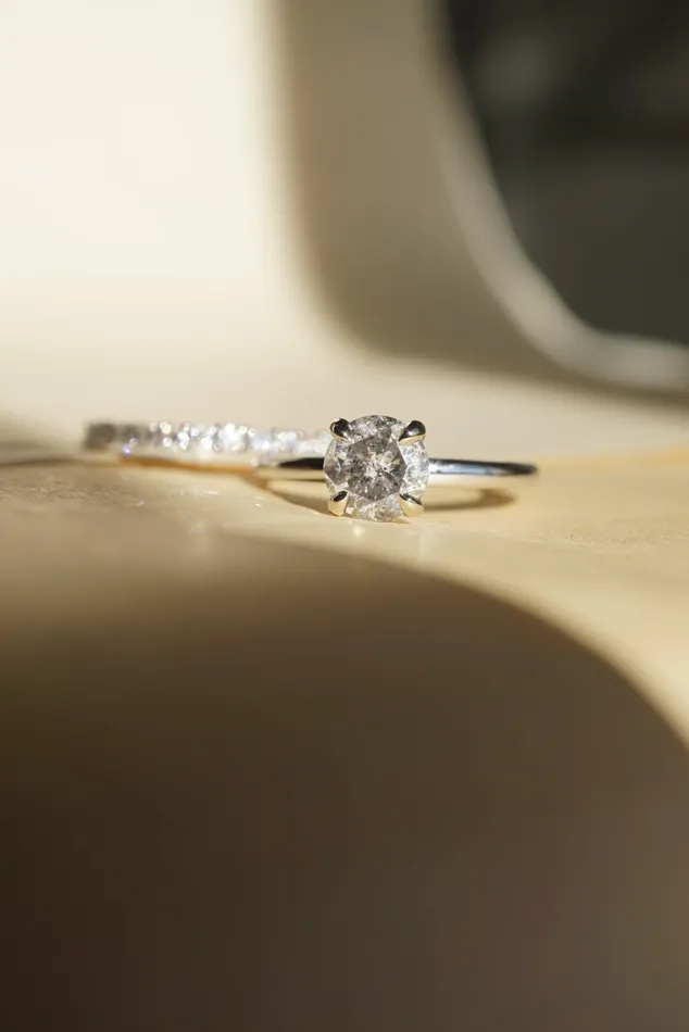 Foe Dear Rings Only One Ring 120ct Round Brilliant Salt and Pepper Diamond readytoship