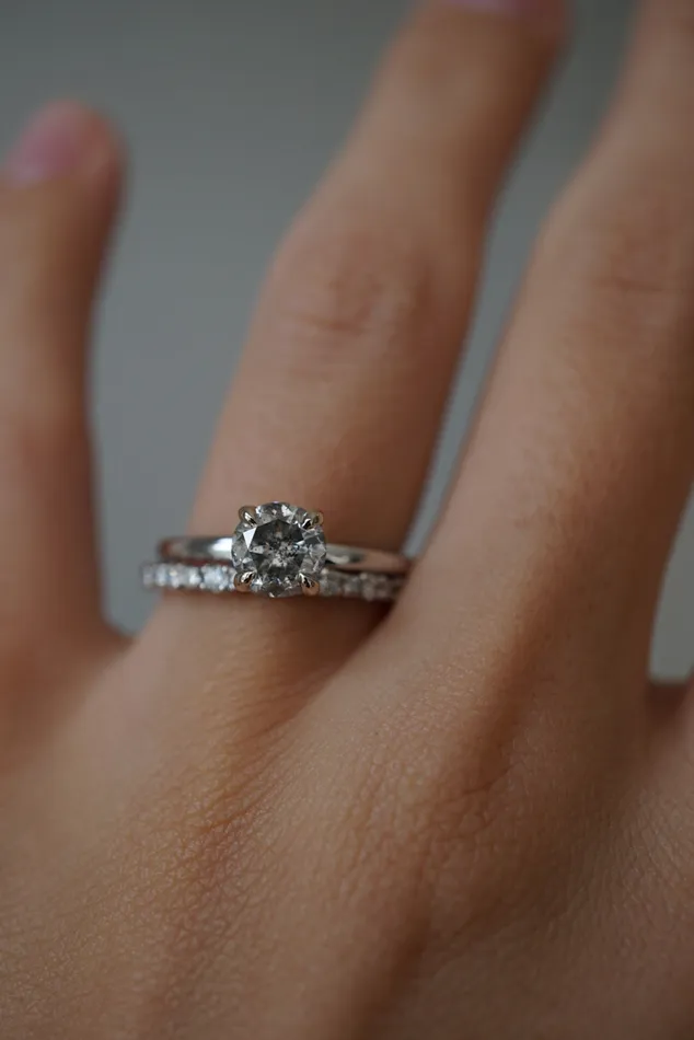 Foe Dear Rings Only One Ring 120ct Round Brilliant Salt and Pepper Diamond readytoship