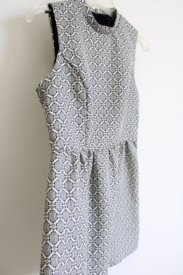 Forever 21 Forever 21 Navy Blue Cream Dress M Rings