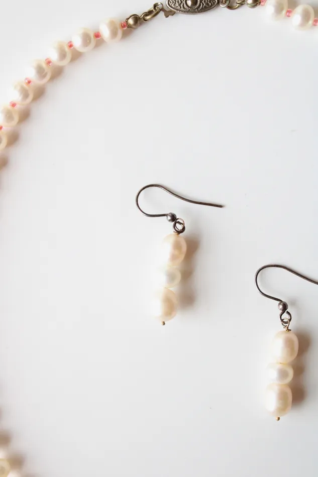 Genuine Ivory Pearl Pink Beaded Necklace Earring Set Jubilee Thrift Earrings