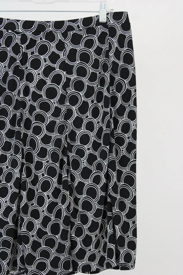 George Rings George Stretch Black Patterned Skirt L
