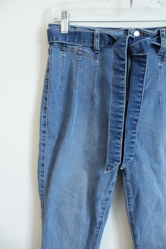 Guess Belted Skinny Jean 30 Guess Earrings