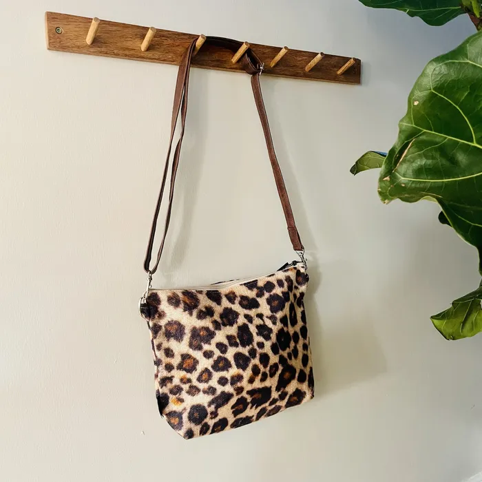 HJT Earrings Fabric Sling Bags Stowe