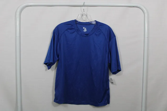Jubilee Thrift Earrings Badger Sport Shirt M