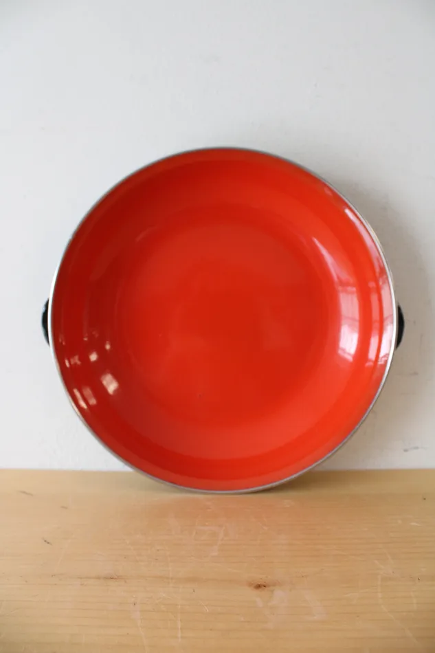 Jubilee Thrift Earrings Vintage Yugoslavia 25 Red Enamelware Handled Dish