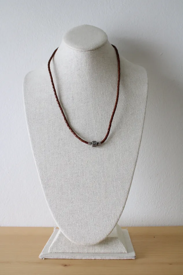 Jubilee Thrift Necklaces Sterling Silver Horseshow Clasp Leather Necklace