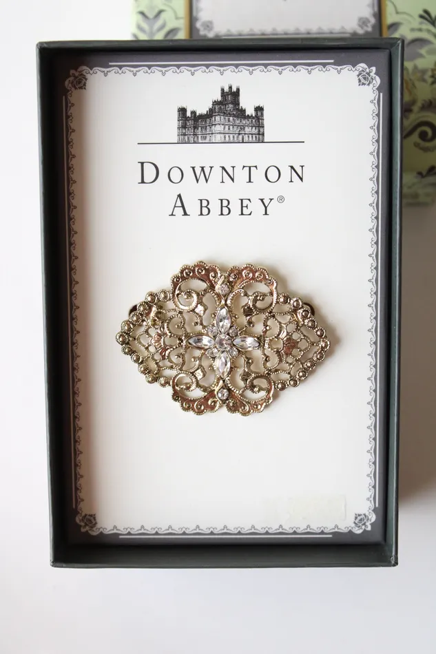 Jubilee Thrift PreStyled Sets Downton Abbey Gold Belle Epoch Pave Pin