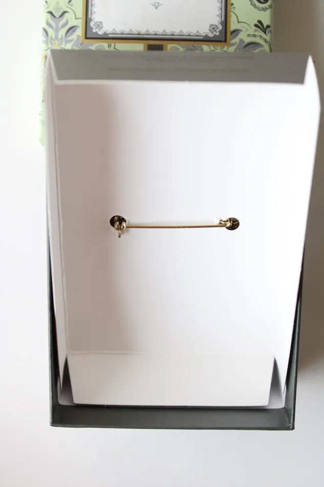 Jubilee Thrift PreStyled Sets Downton Abbey Gold Belle Epoch Pave Pin