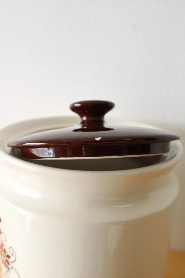 Jubilee Thrift Rings Brown Cream Floral Cannister 7
