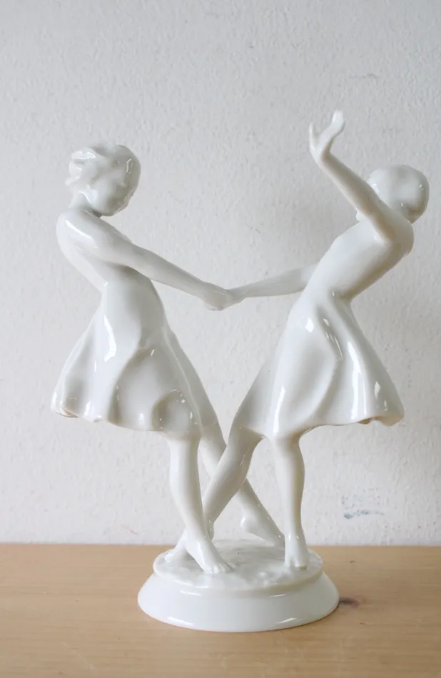 Jubilee Thrift Rings Lorenz Hutschenreuther Kunstabteilung Germany Two Girls Dancing White Porcelain Statuette