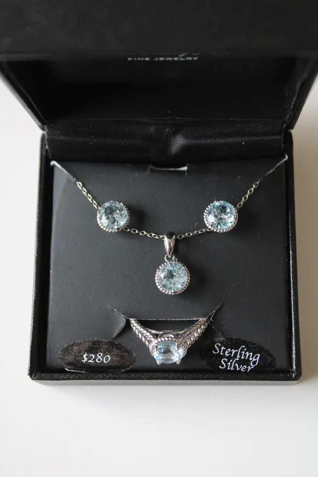 Jubilee Thrift Rings R H Macy Co Sterling Silver Topaz Jewelry Set