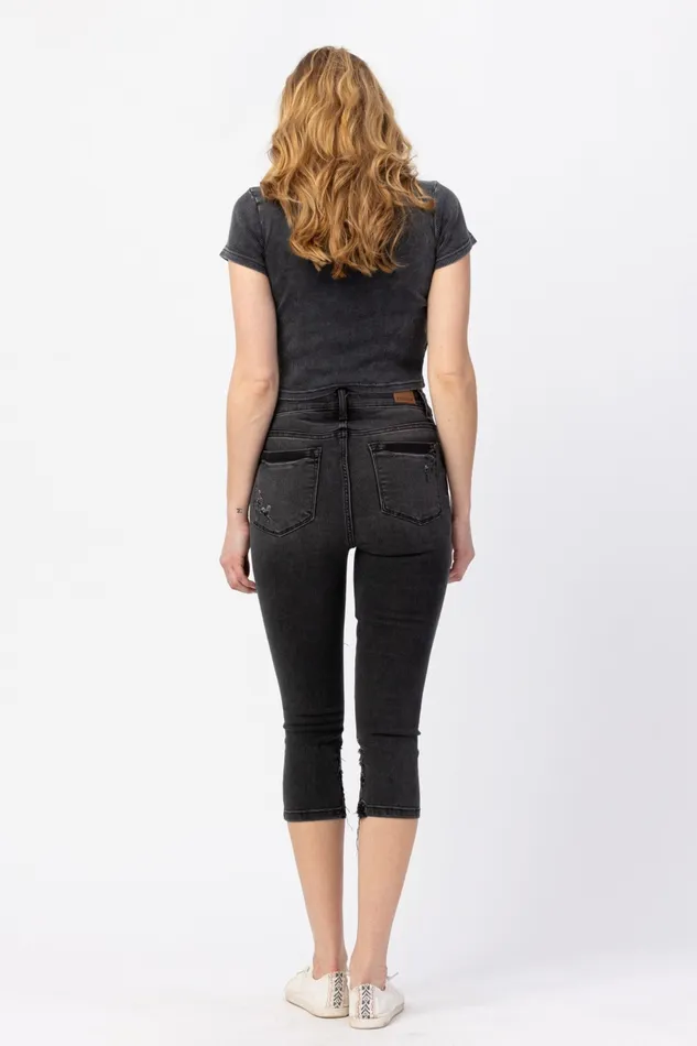 JUDY BLUE HIGH WAIST SKINNY CAPRI BLACK JUDY BLUE Rings JUDY BLUE HIGH WAIST SKINNY CAPRI BLACK JUDY BLUE Rings
