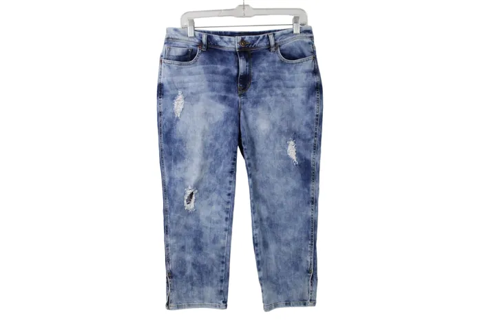 Maurices Acid Wash Denim Capris 1112 Maurices Earrings