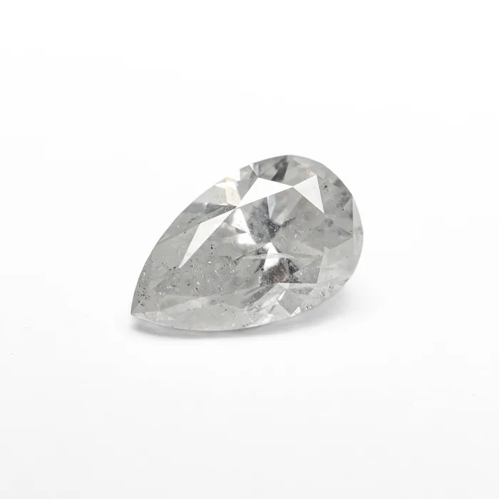 Misfit Diamonds Earrings 093ct 793x491x361mm Pear Brilliant 1975402