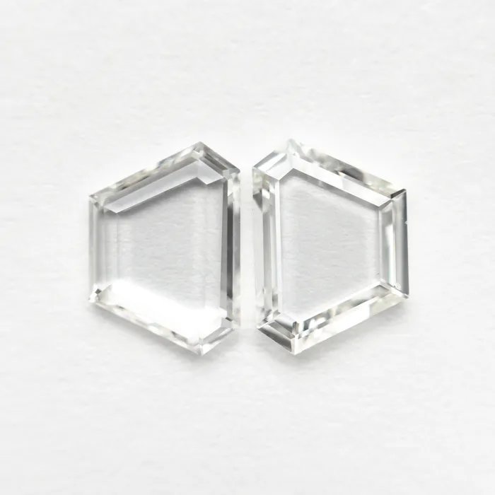 Misfit Diamonds Rings 140cttw 2pc 787x560x154mm 790x563x142mm VS GH Trapezoid Portrait Cut Matching Pair 1985447 Misfit Diamonds Rings 140cttw 2pc 787x560x154mm 790x563x142mm VS GH Trapezoid Portrait Cut Matching Pair 1985447