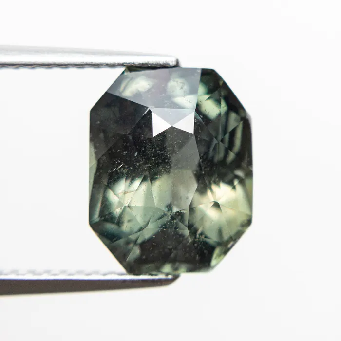 Misfit Gems Rings 578ct 1102x882x670mm Cut Corner Rectangle Brilliant Sapphire 2162201