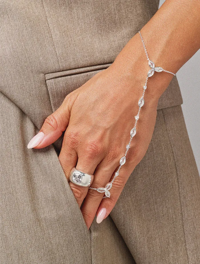 Necklaces Maison Dore MARQUISE HAND CHAIN
