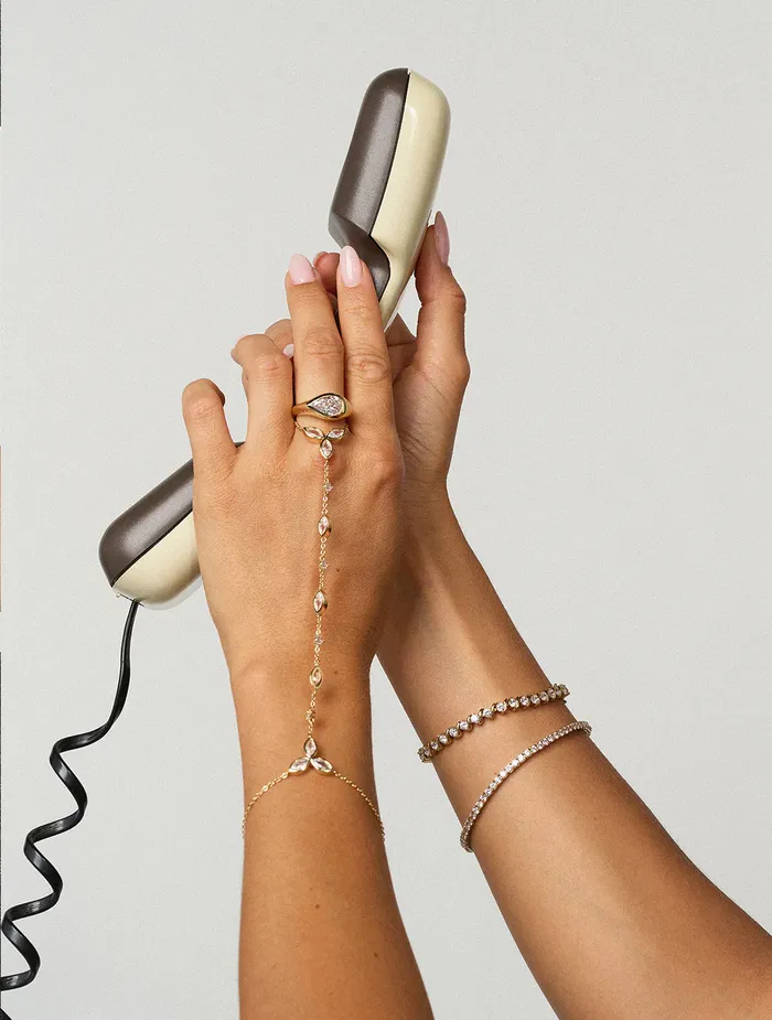 Necklaces Maison Dore MARQUISE HAND CHAIN